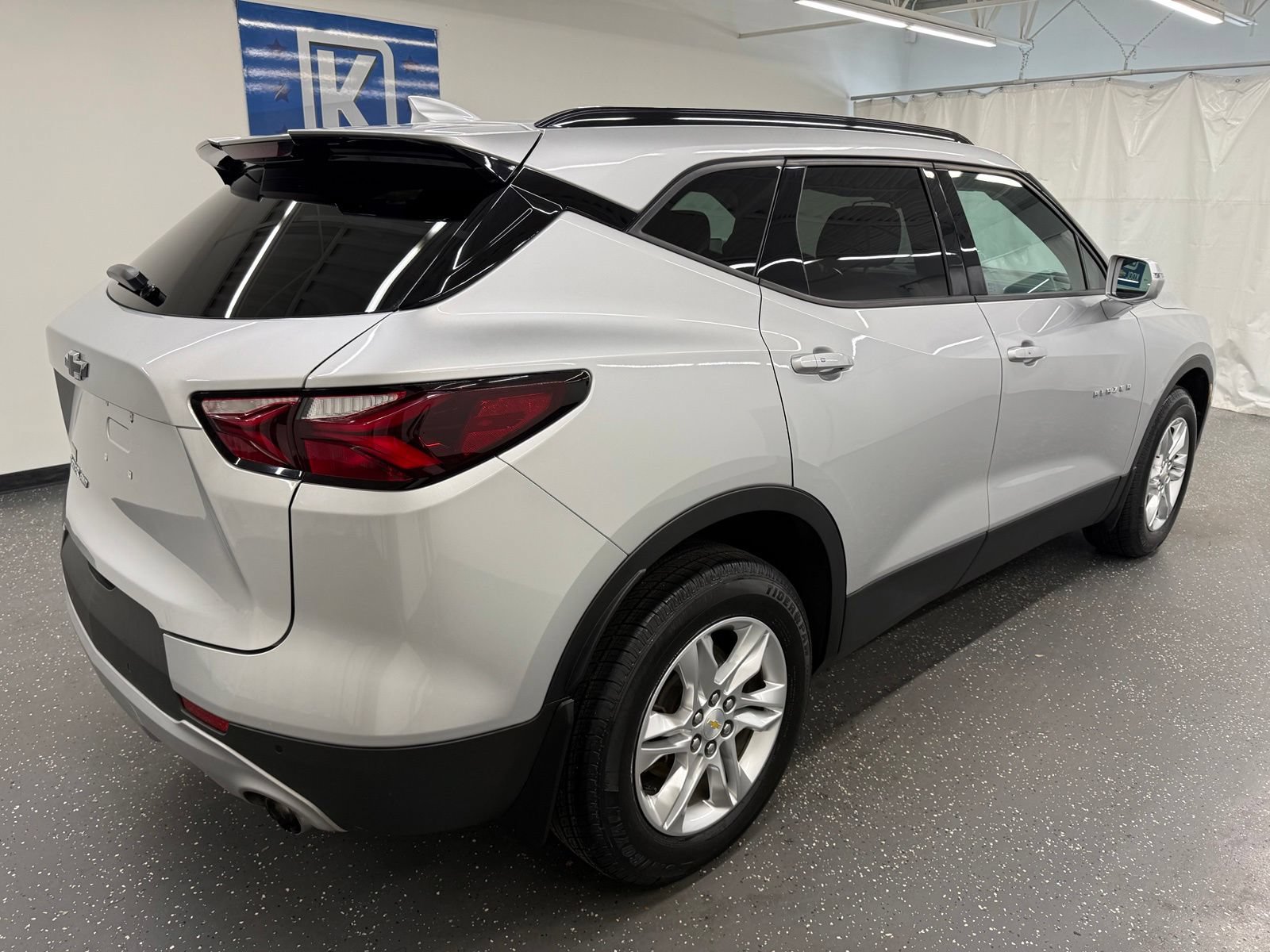 Used 2020 Chevrolet Blazer LT AWD/4WD image 2