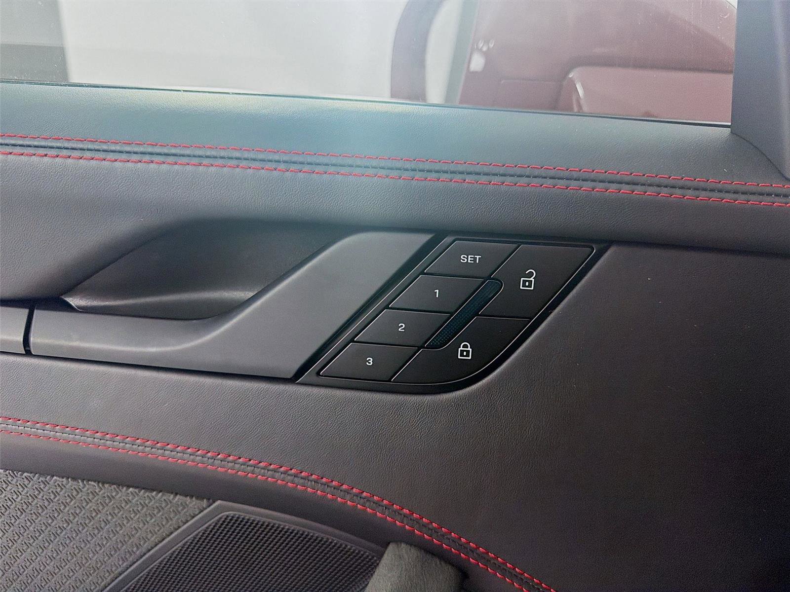 Certified 2025 Porsche 911 Carrera GTS image 7