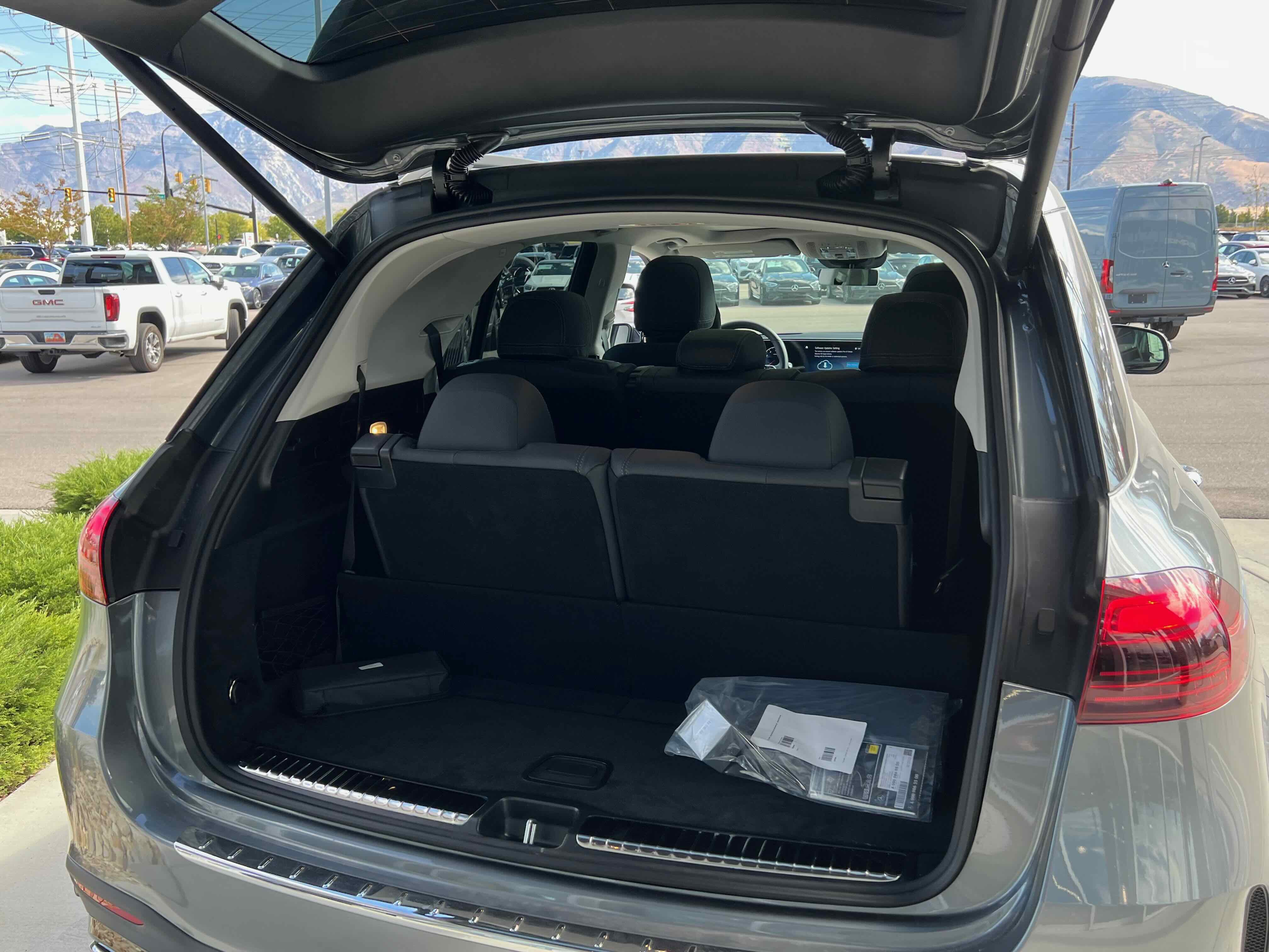 New 2026 Mercedes-Benz GLE 450 4MATIC image 12