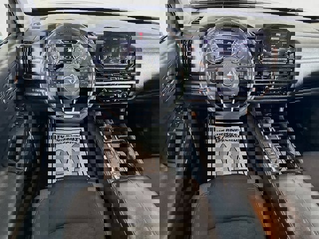 Certified 2025 Nissan Pathfinder SV image 20