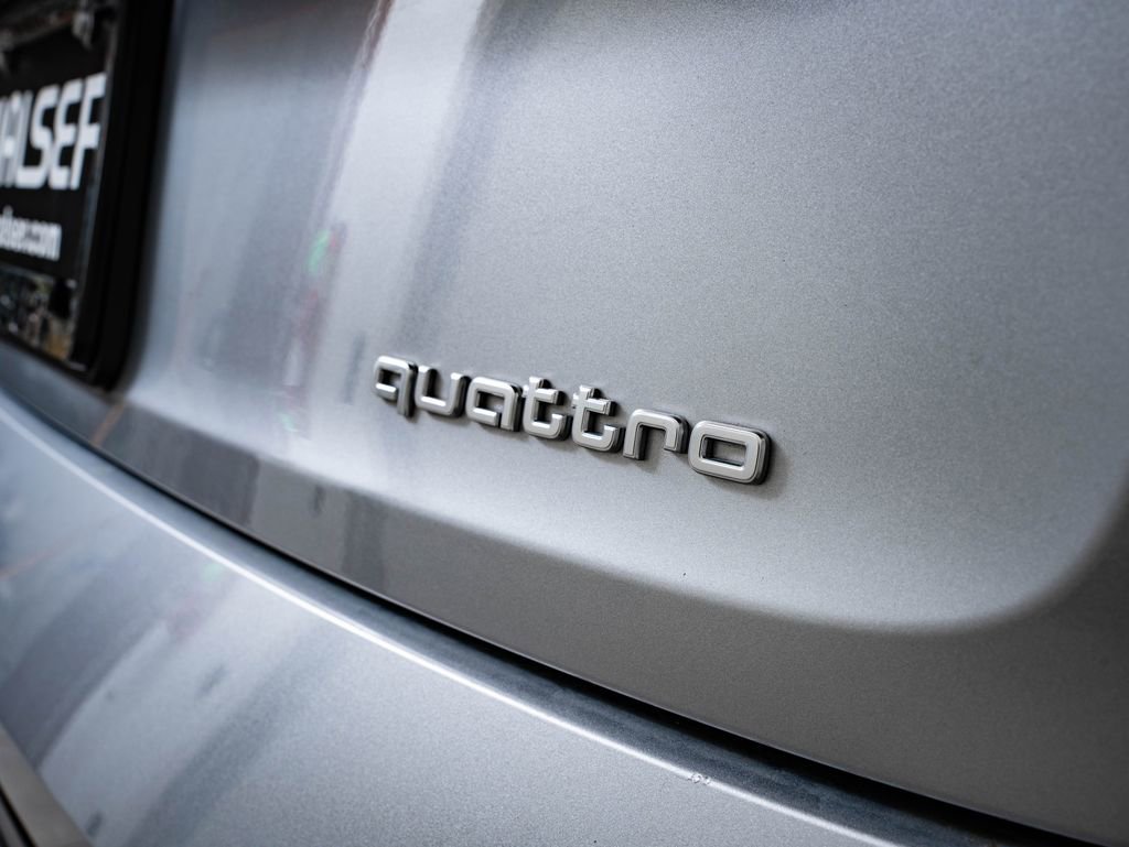 Used 2022 Audi e-tron Premium w/ Convenience Plus Package image 20