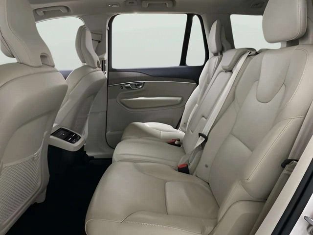 Used 2024 Volvo XC90 B6 Core AWD/4WD image 49