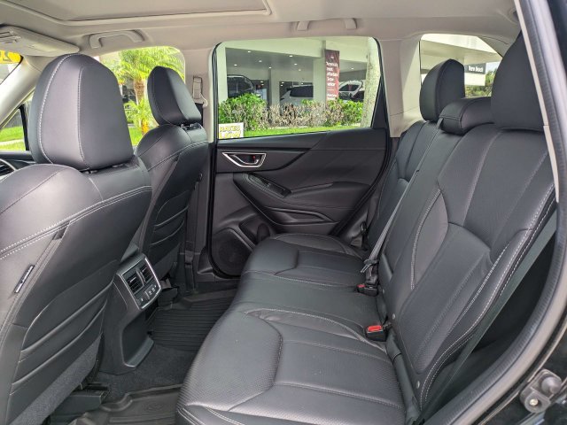 Used 2022 Subaru Forester Touring AWD/4WD image 14