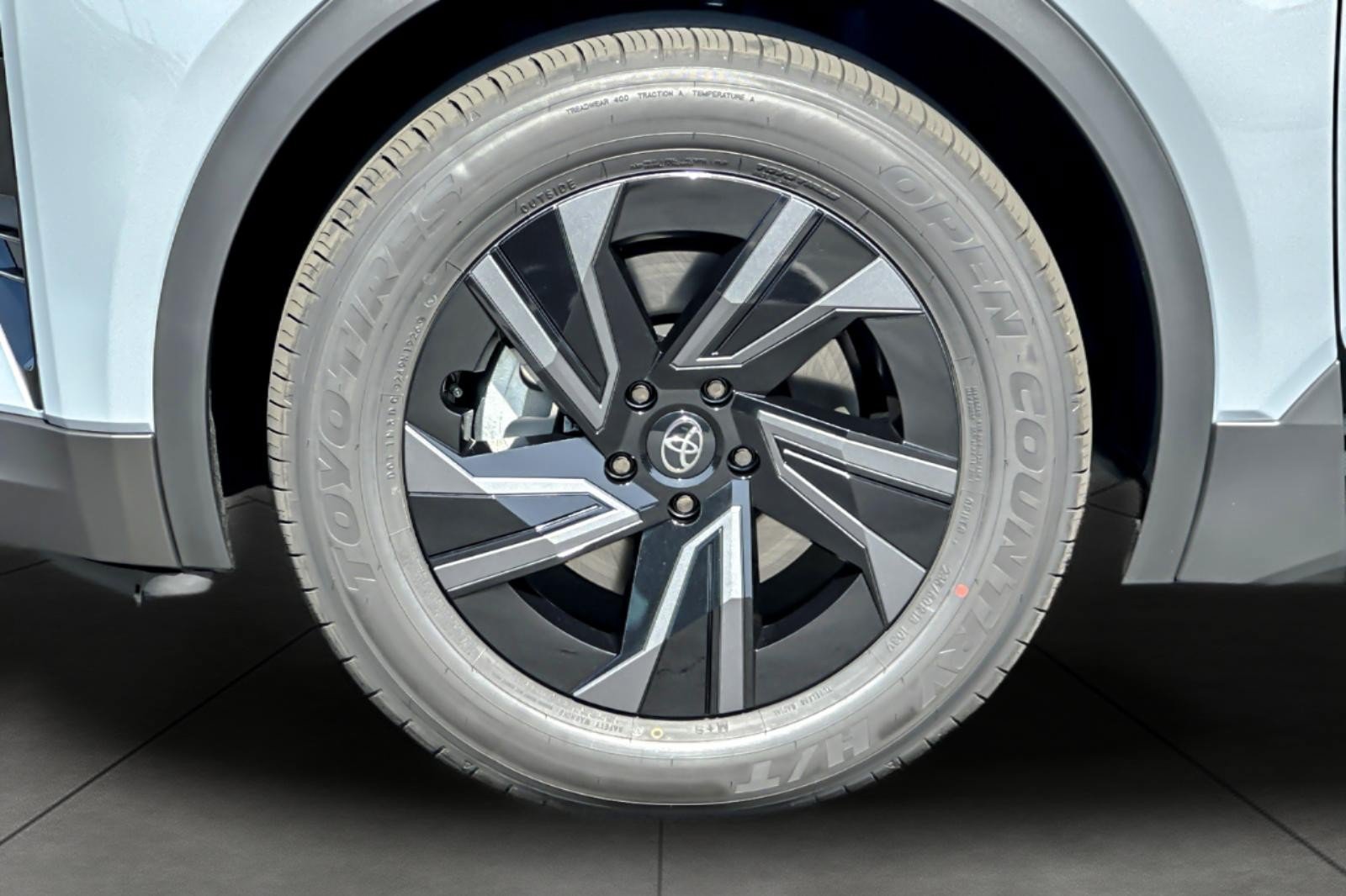 New 2026 Toyota C-HR AWD/4WD image 25