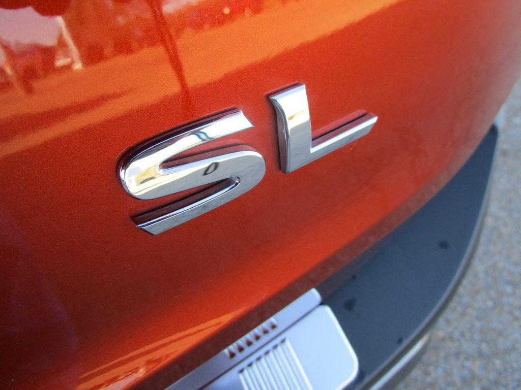 Used 2023 Nissan Rogue SL w/ SL Premium Package FWD image 13