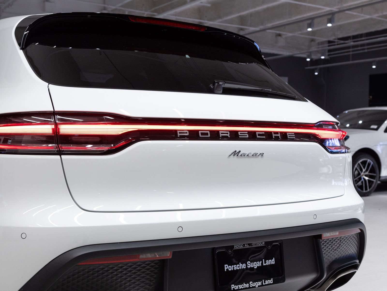 New 2026 Porsche Macan AWD/4WD image 31