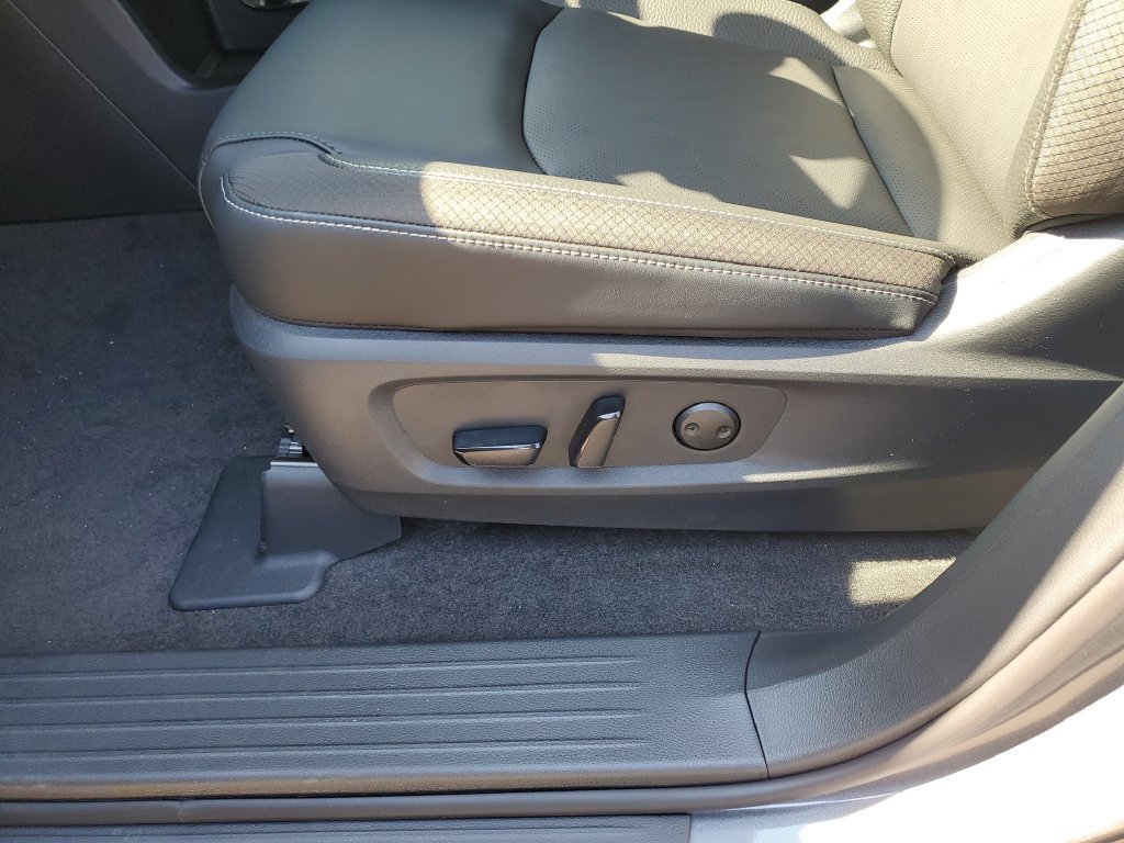 New 2026 Nissan Pathfinder SL FWD image 22