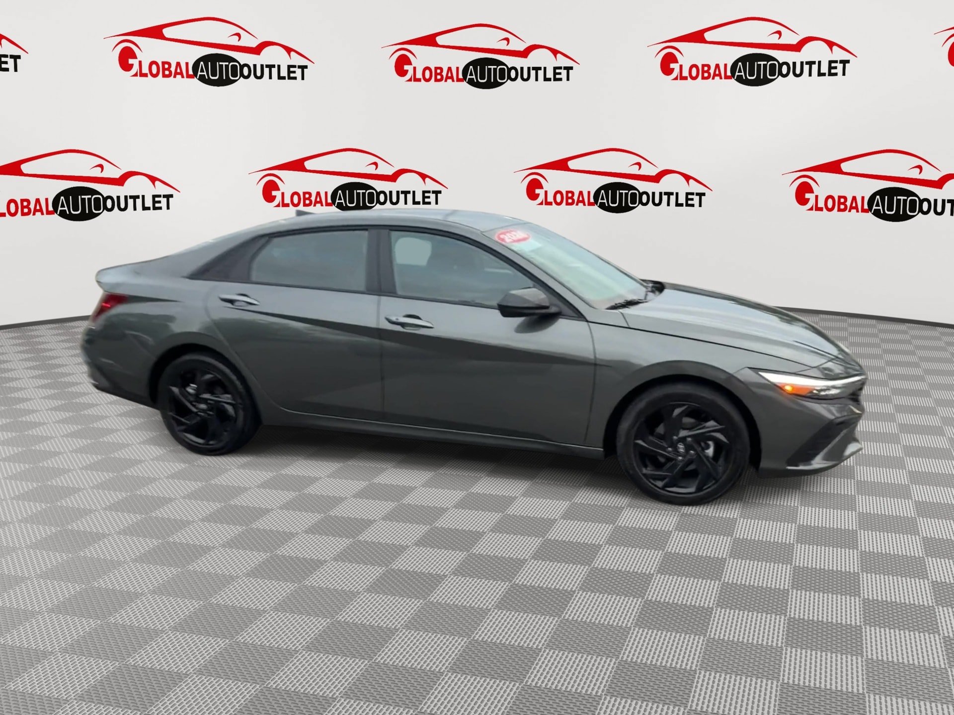 Used 2026 Hyundai Elantra Sport FWD image 9