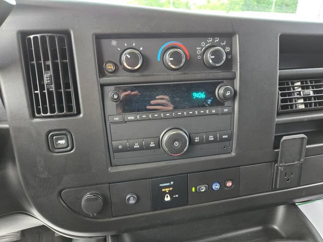 Used 2023 GMC Savana 2500 w/ Driver Convenience Package RWD image 23