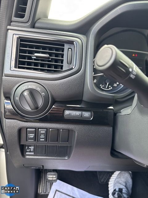 Certified 2024 Nissan Titan SV w/ SV Convenience Package image 45