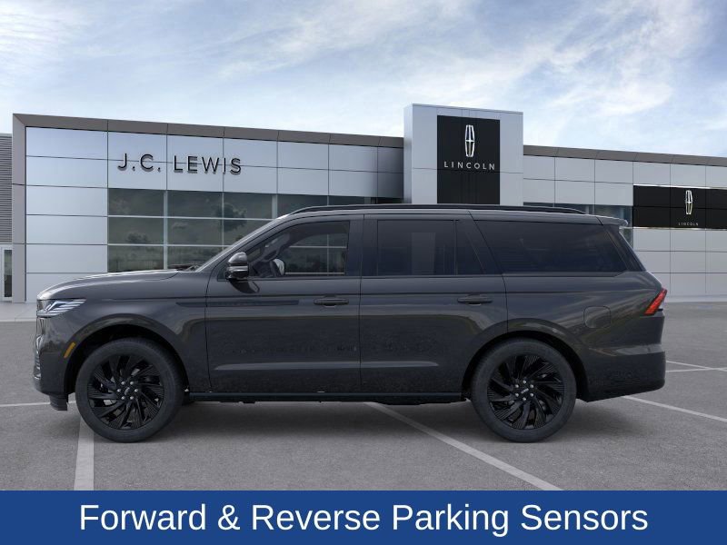 New 2025 Lincoln Navigator Reserve w/ Jet Appearance Package image 4