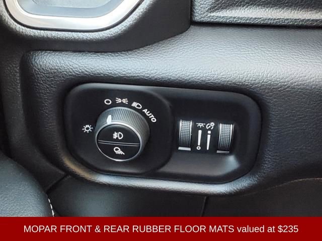 Used 2025 RAM 3500 Laramie image 18