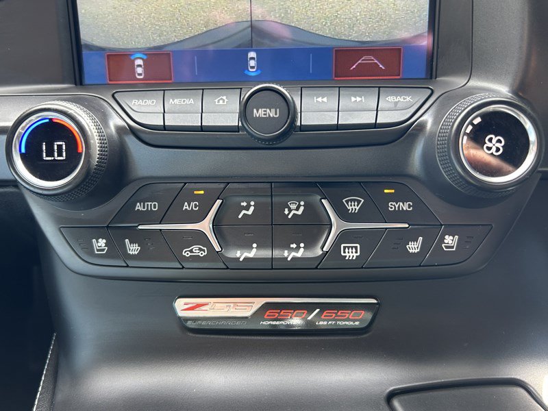 Used 2018 Chevrolet Corvette Z06 RWD image 46