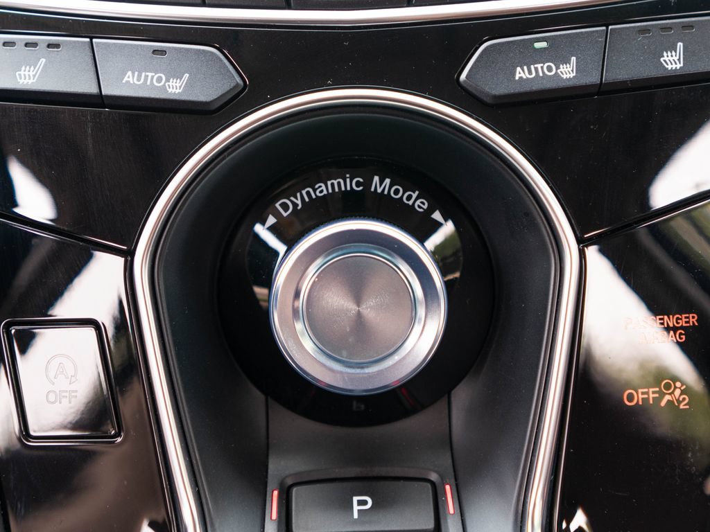 Certified 2025 Acura RDX SH-AWD w/ Technology Package image 37