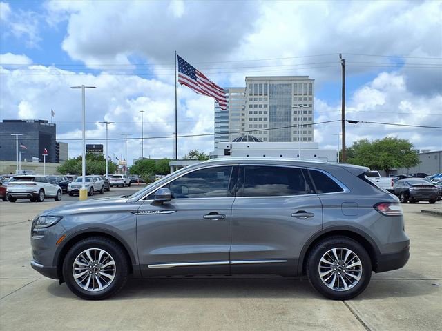 Certified 2022 Lincoln Nautilus FWD w/ Premium Package image 24