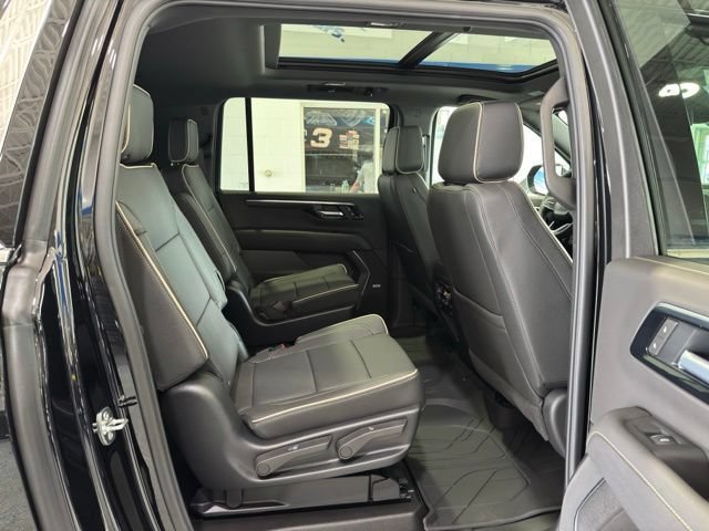 New 2026 Chevrolet Suburban Premier w/ Sun And Tow Package AWD/4WD image 14