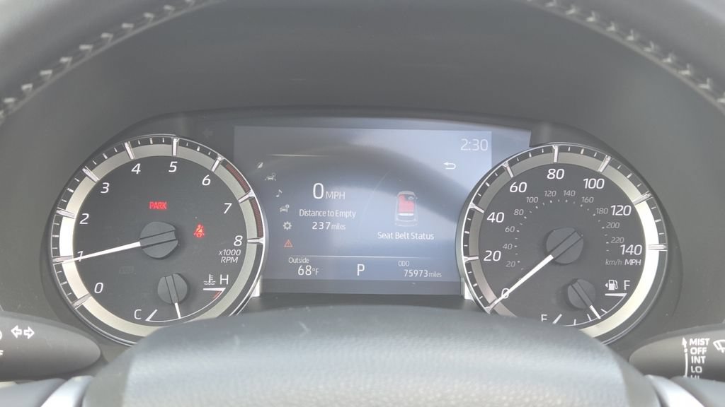 Used 2023 Toyota Highlander XLE FWD image 19