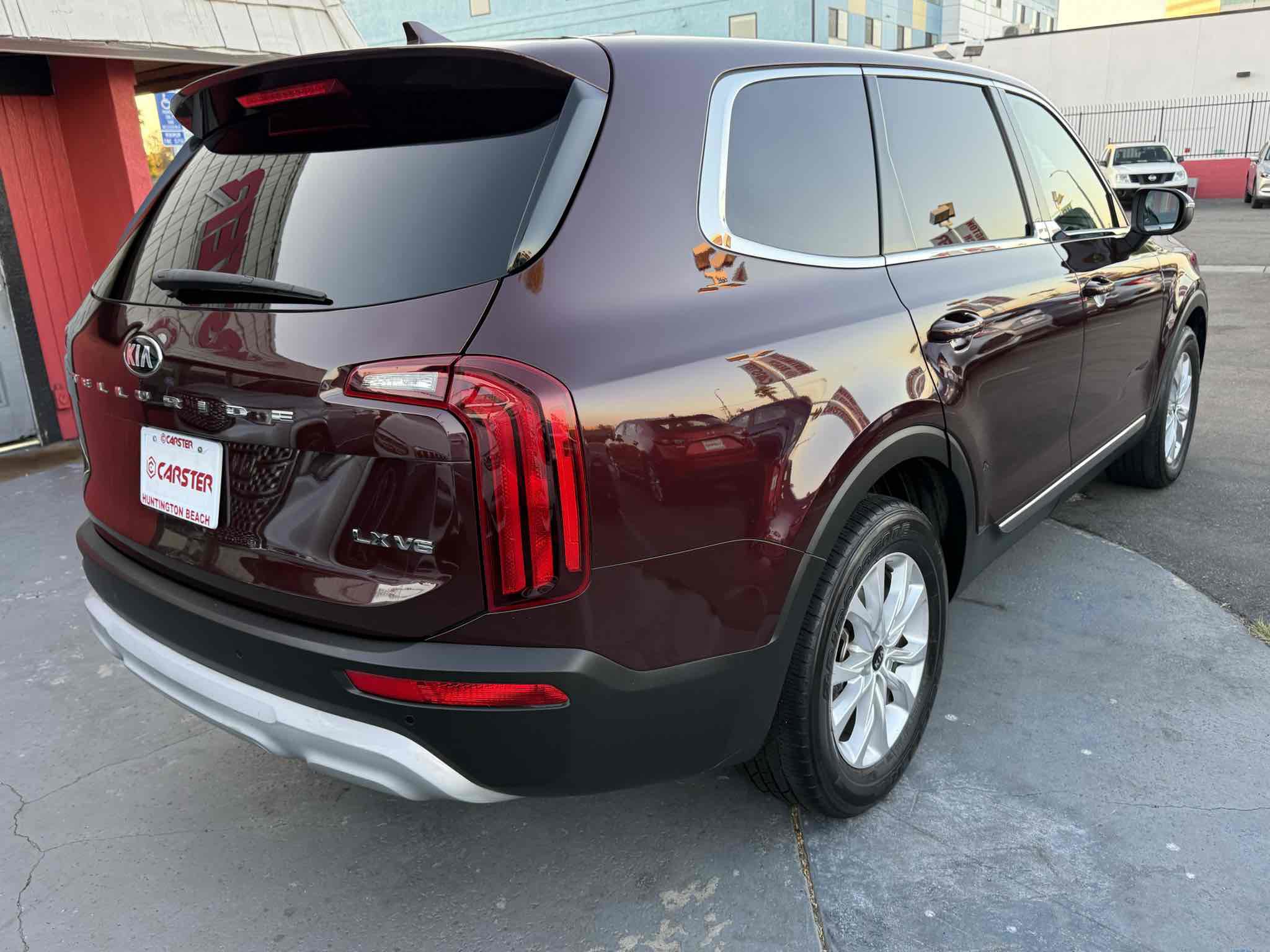 Used 2020 Kia Telluride LX image 10