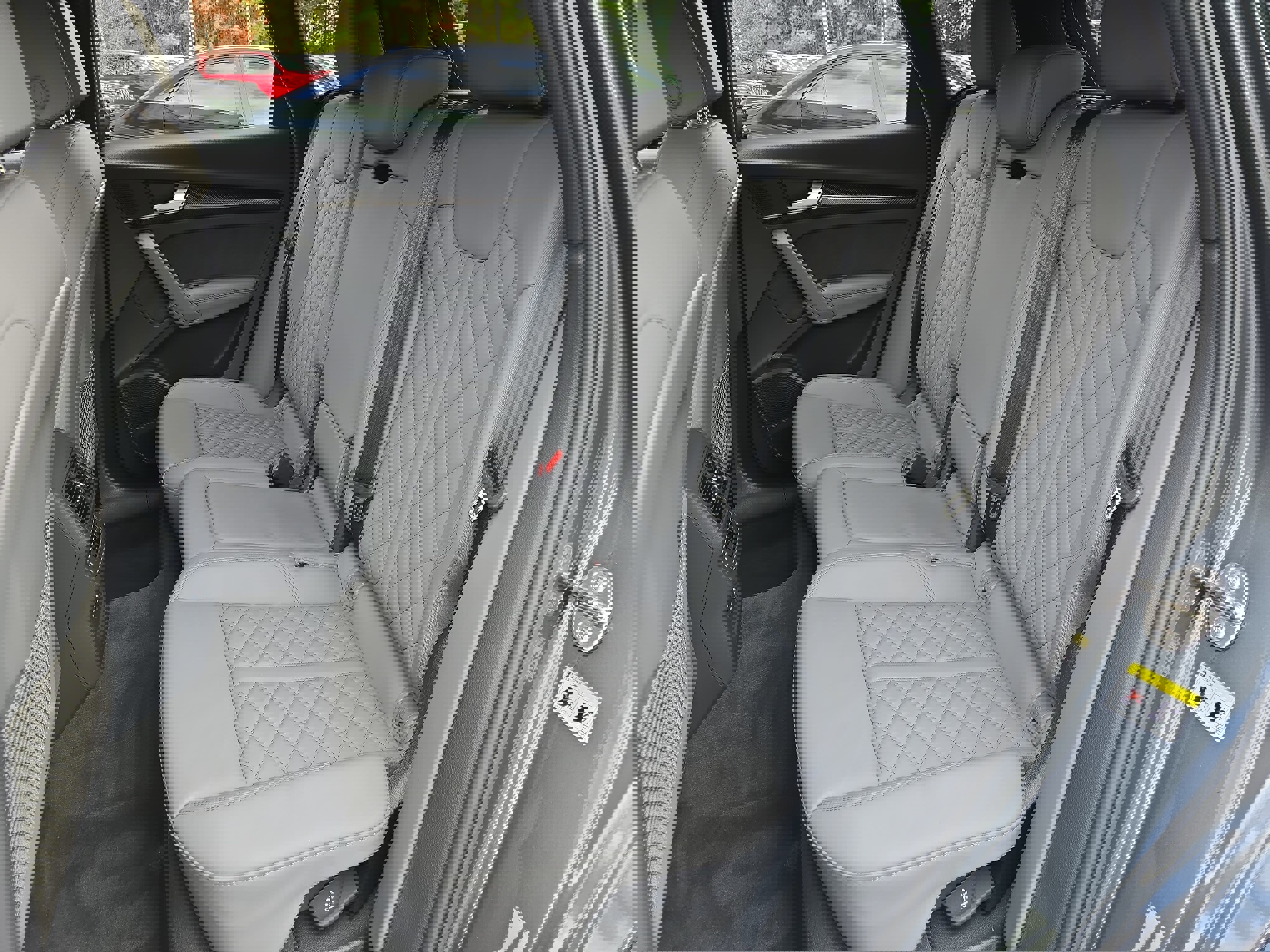 Certified 2024 Audi SQ5 Premium Plus image 18