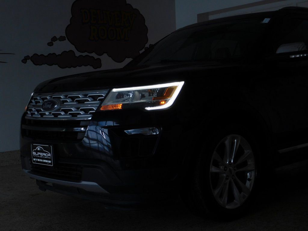 Used 2019 Ford Explorer XLT w/ XLT Desert Copper Package AWD/4WD image 18