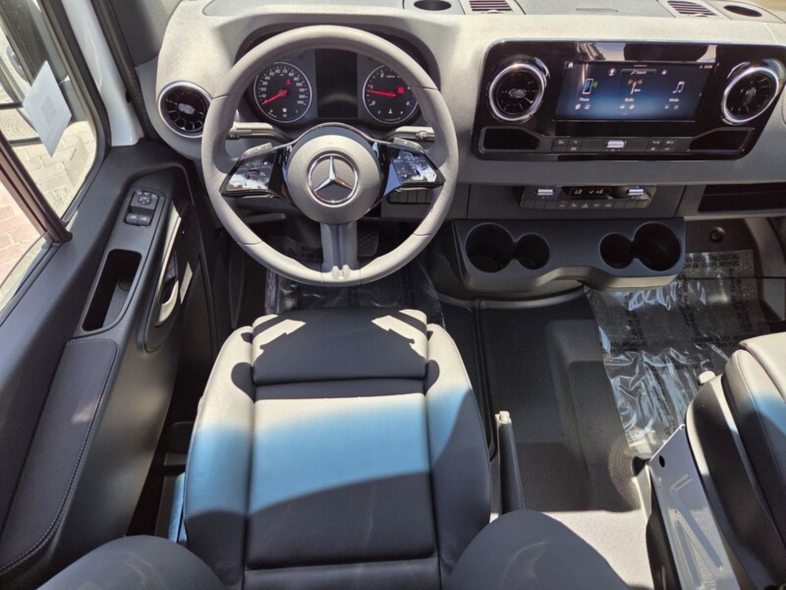 New 2026 Mercedes-Benz Sprinter 2500 image 18