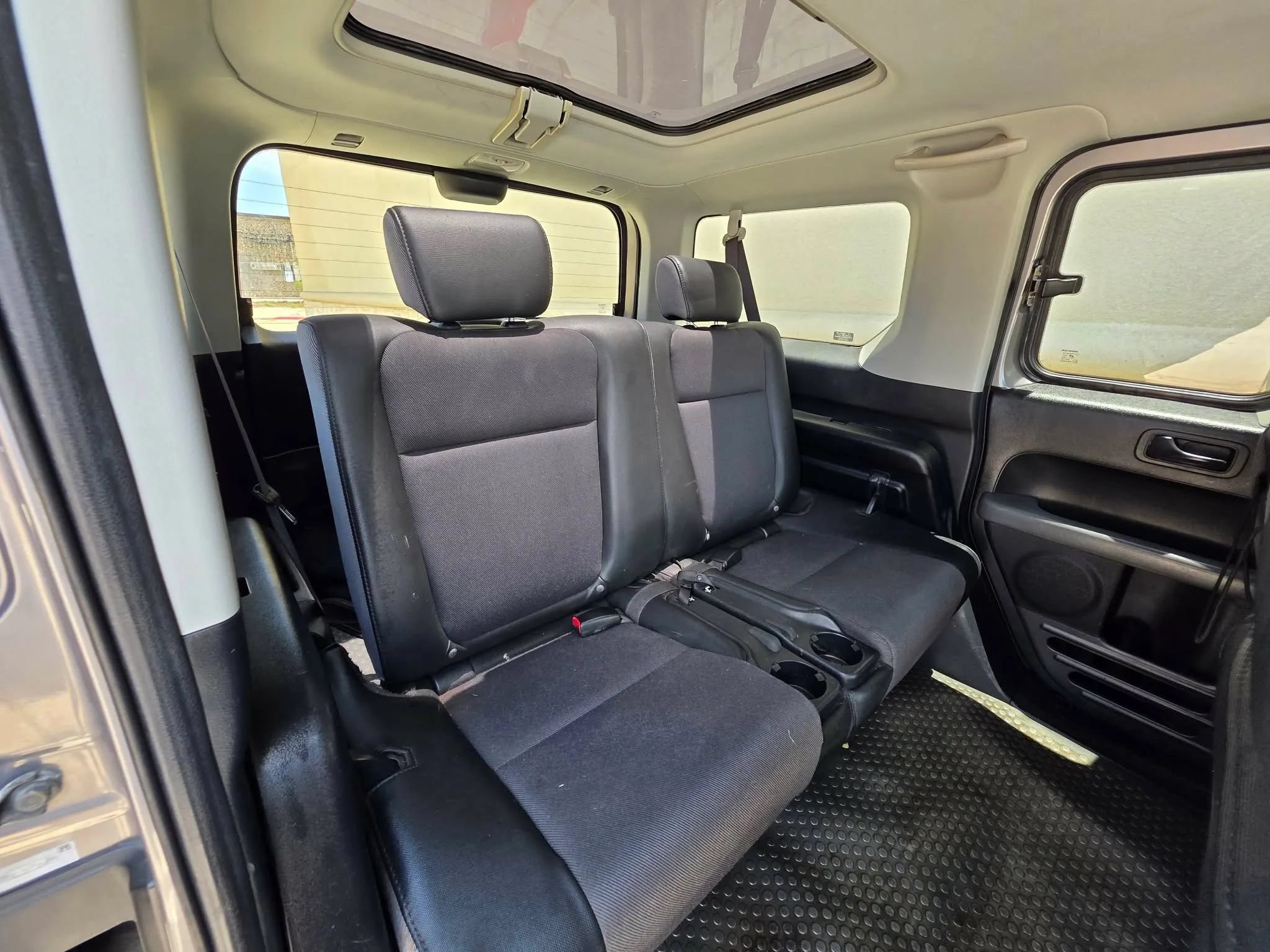 Used 2005 Honda Element EX image 14