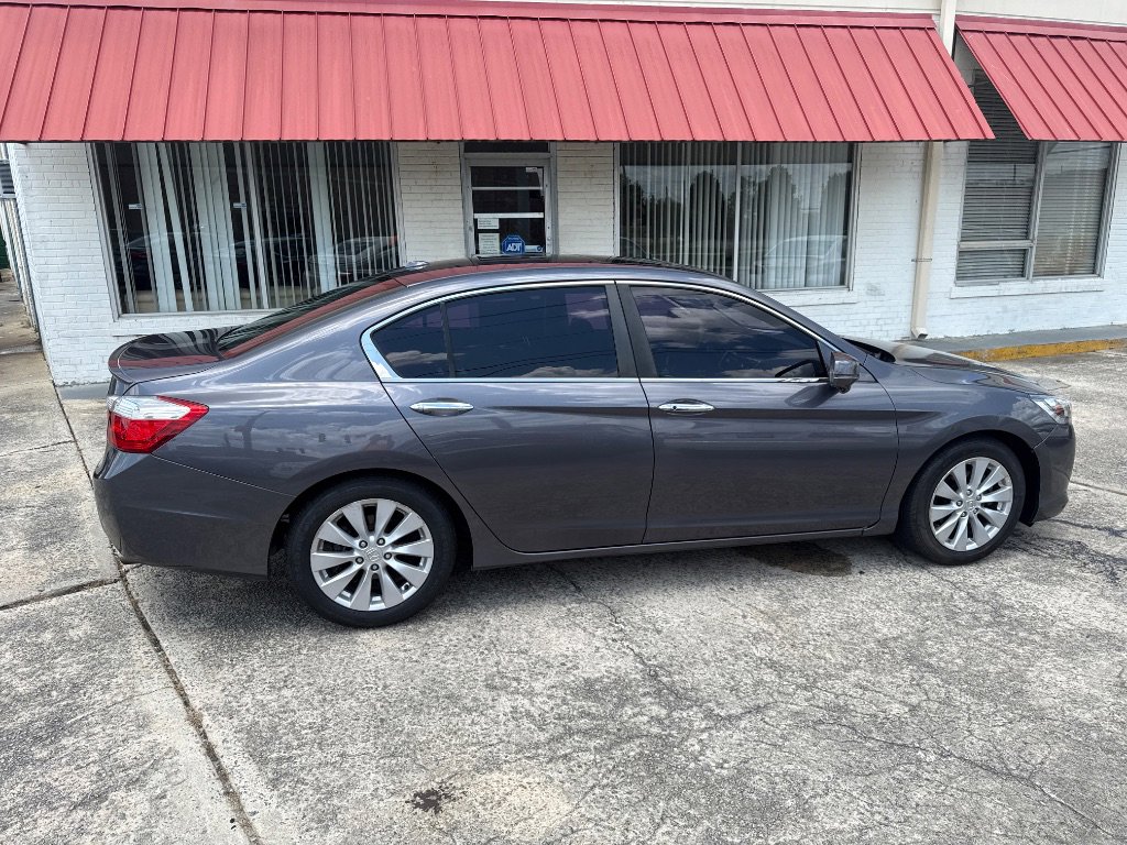 Used 2015 Honda Accord EX-L image 8