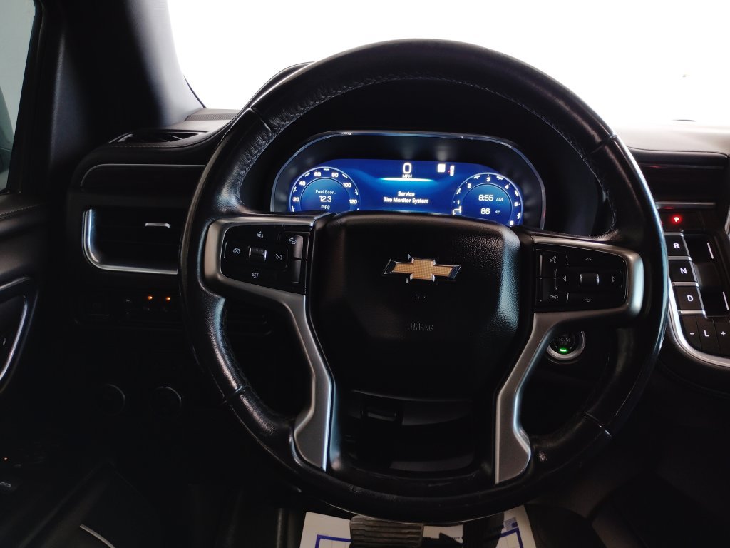 Used 2022 Chevrolet Suburban LT RWD image 26