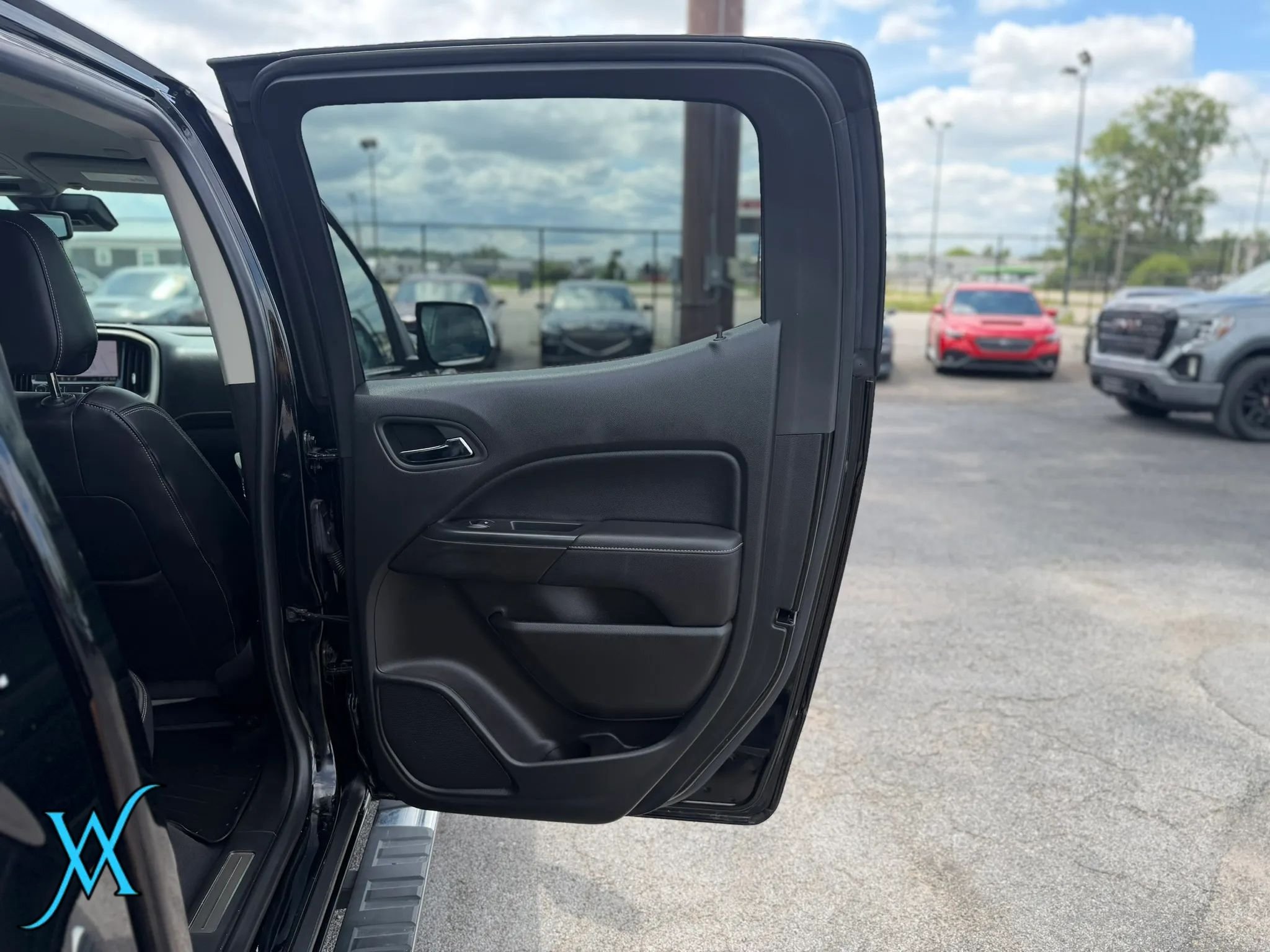 Used 2019 GMC Canyon Denali AWD/4WD image 18