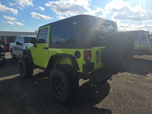 Used 2016 Jeep Wrangler Rubicon w/ Power Convenience Group AWD/4WD image 6