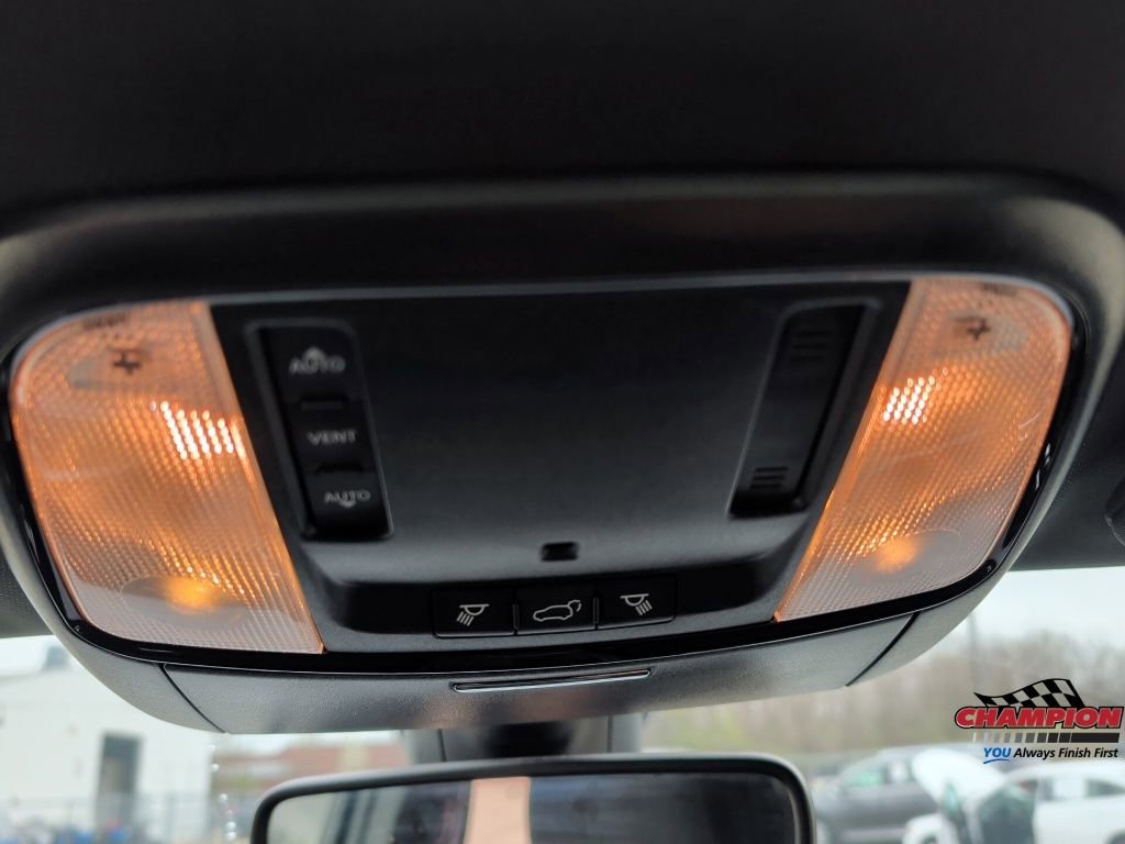 Used 2021 Dodge Durango SXT AWD/4WD image 24