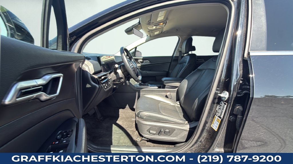 Used 2026 Kia Sportage EX FWD image 21