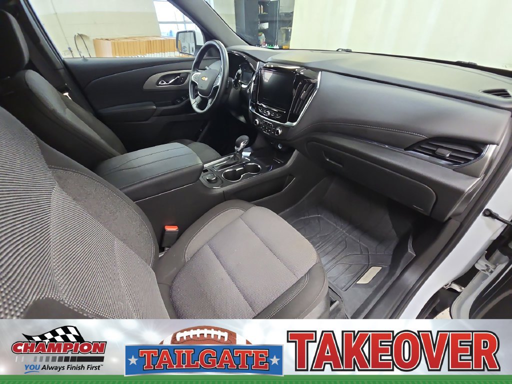 Certified 2024 Chevrolet Traverse LT FWD image 37