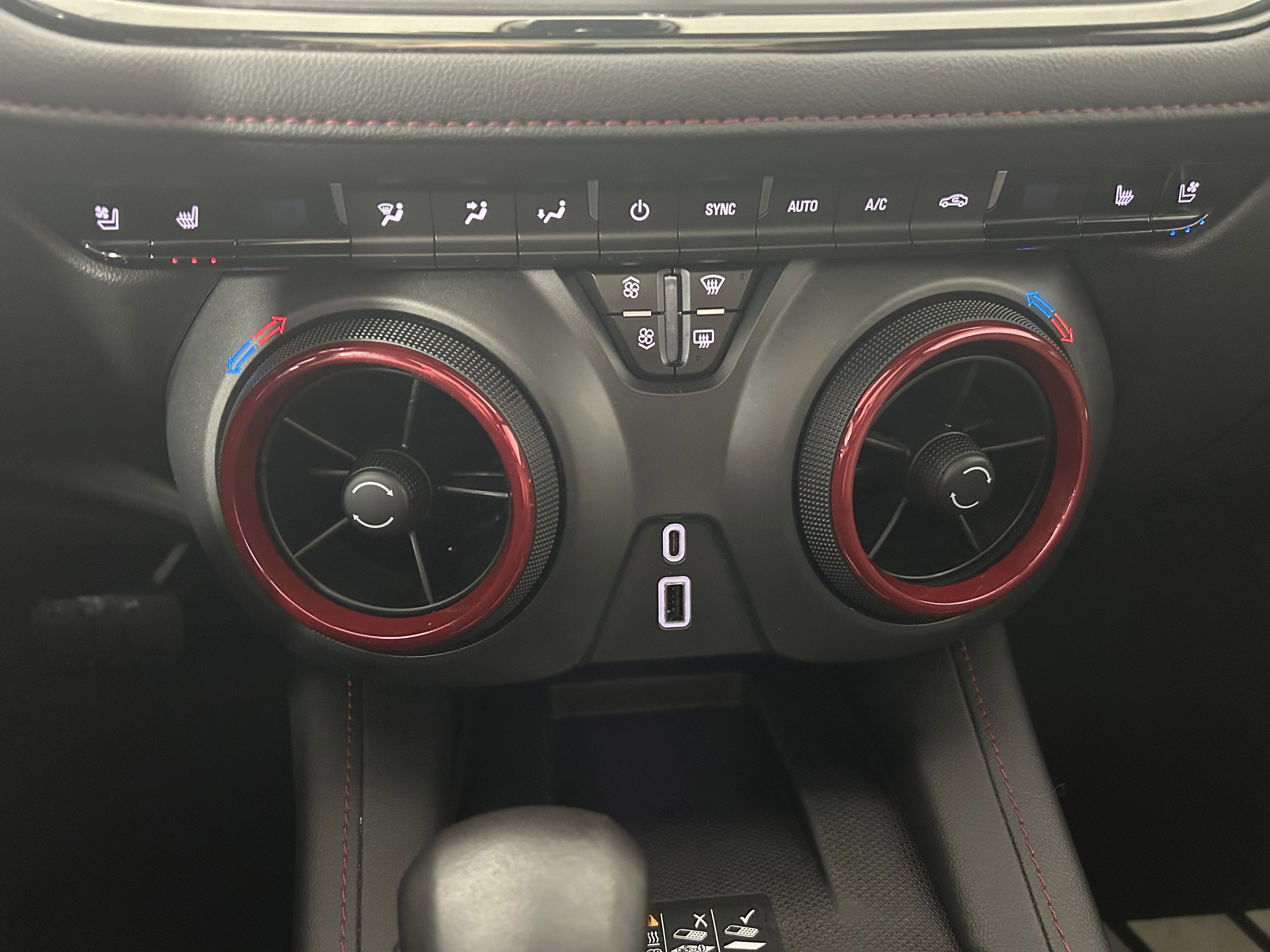 Used 2019 Chevrolet Blazer RS image 26