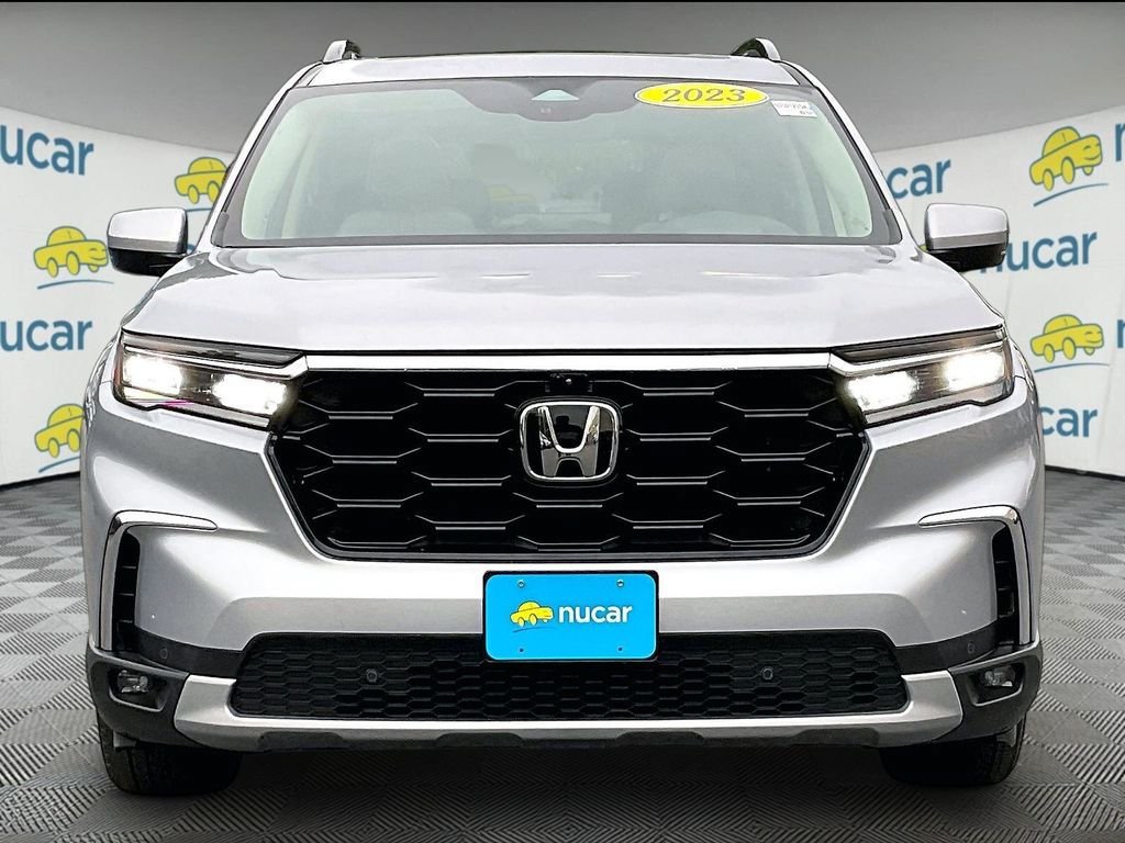 Used 2023 Honda Pilot Elite image 2