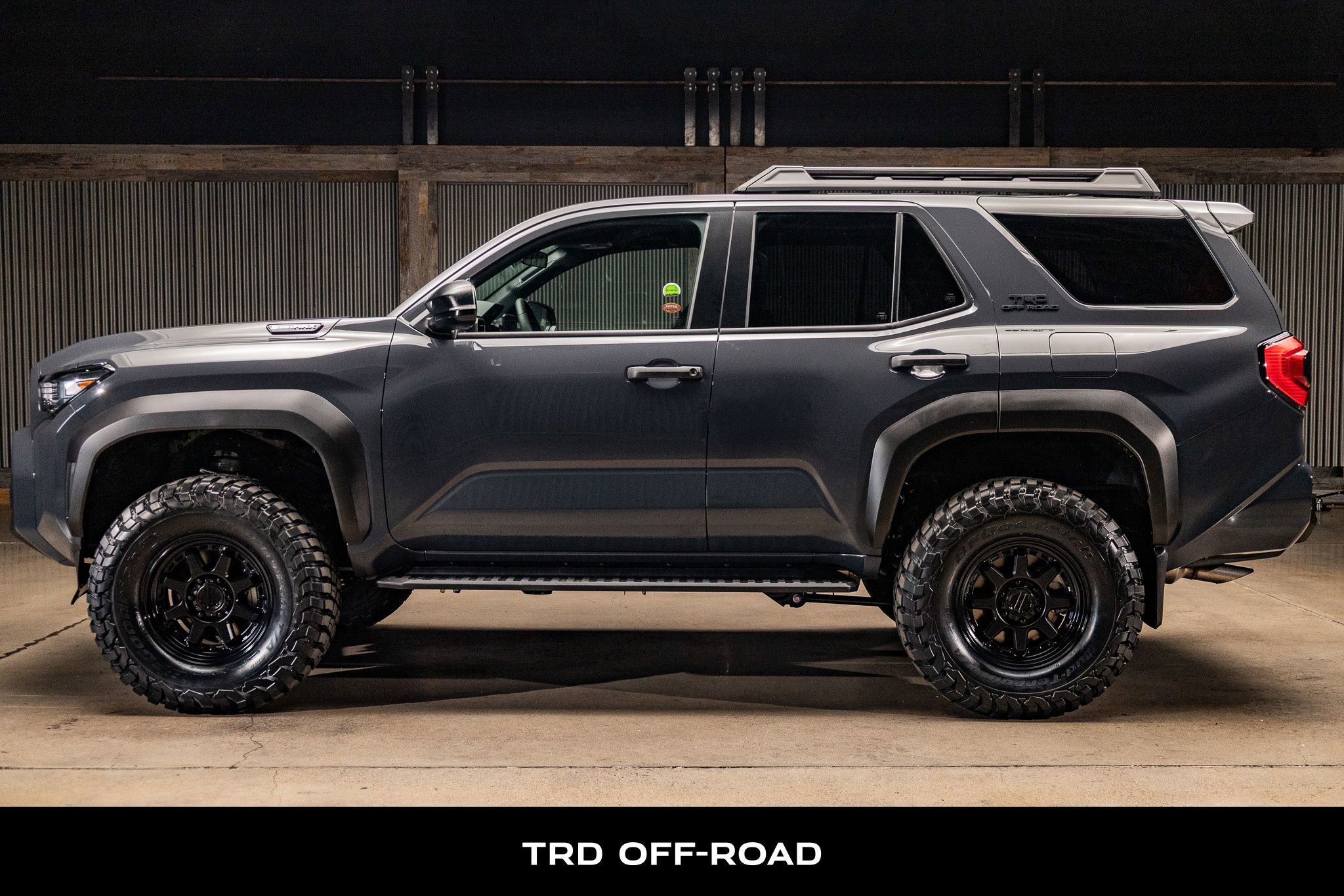 Used 2025 Toyota 4Runner TRD Off-Road image 6