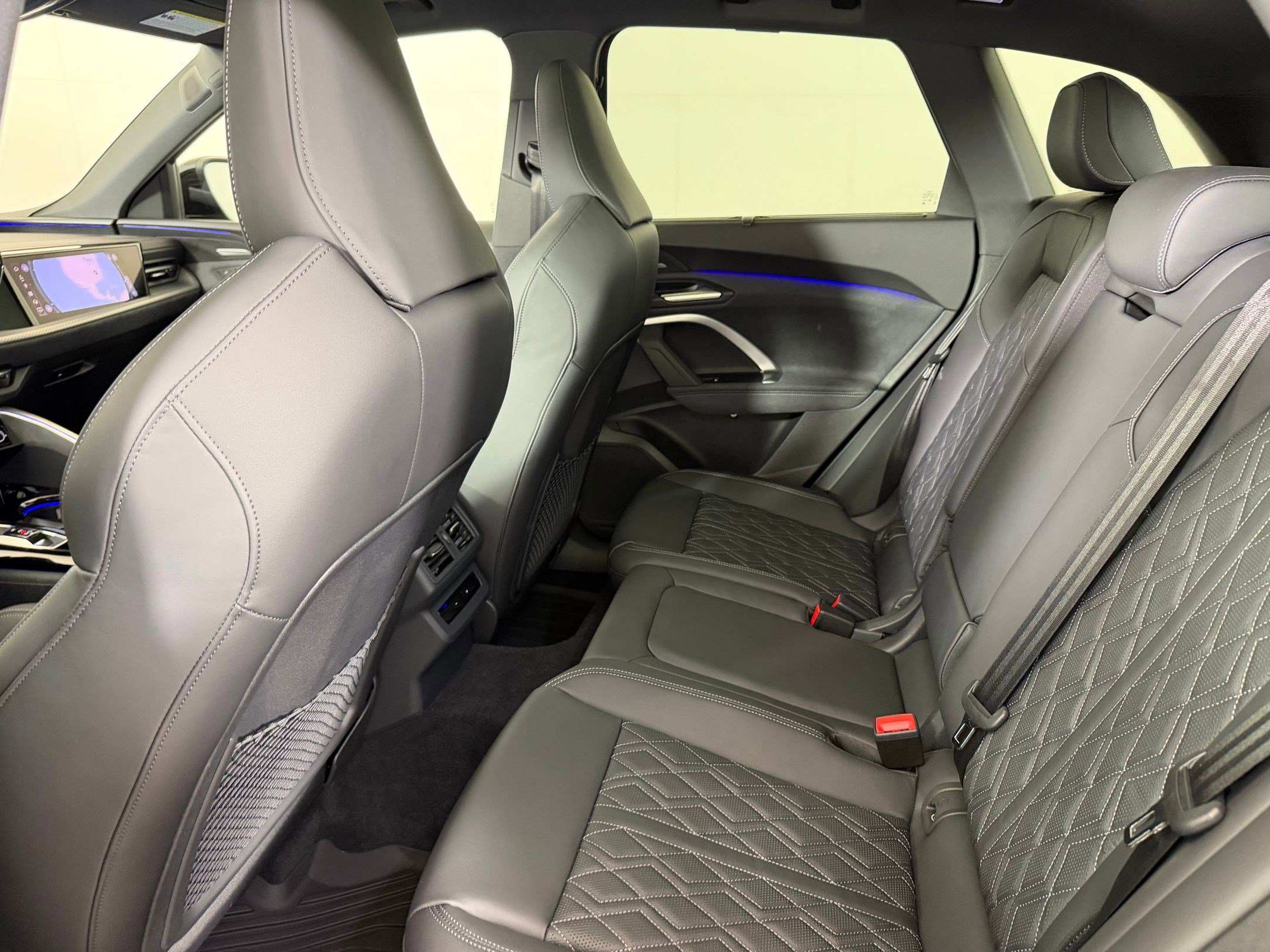 New 2026 Audi SQ5 Premium Plus AWD/4WD image 15