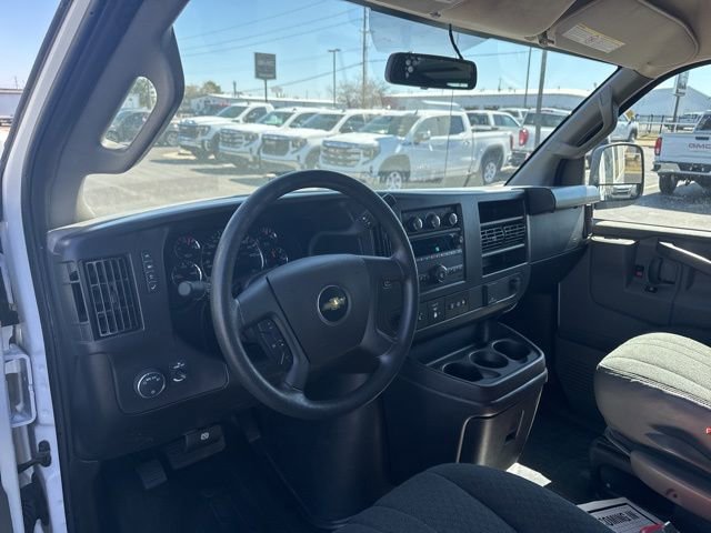 Used 2024 Chevrolet Express 2500 w/ Driver Convenience Package image 9