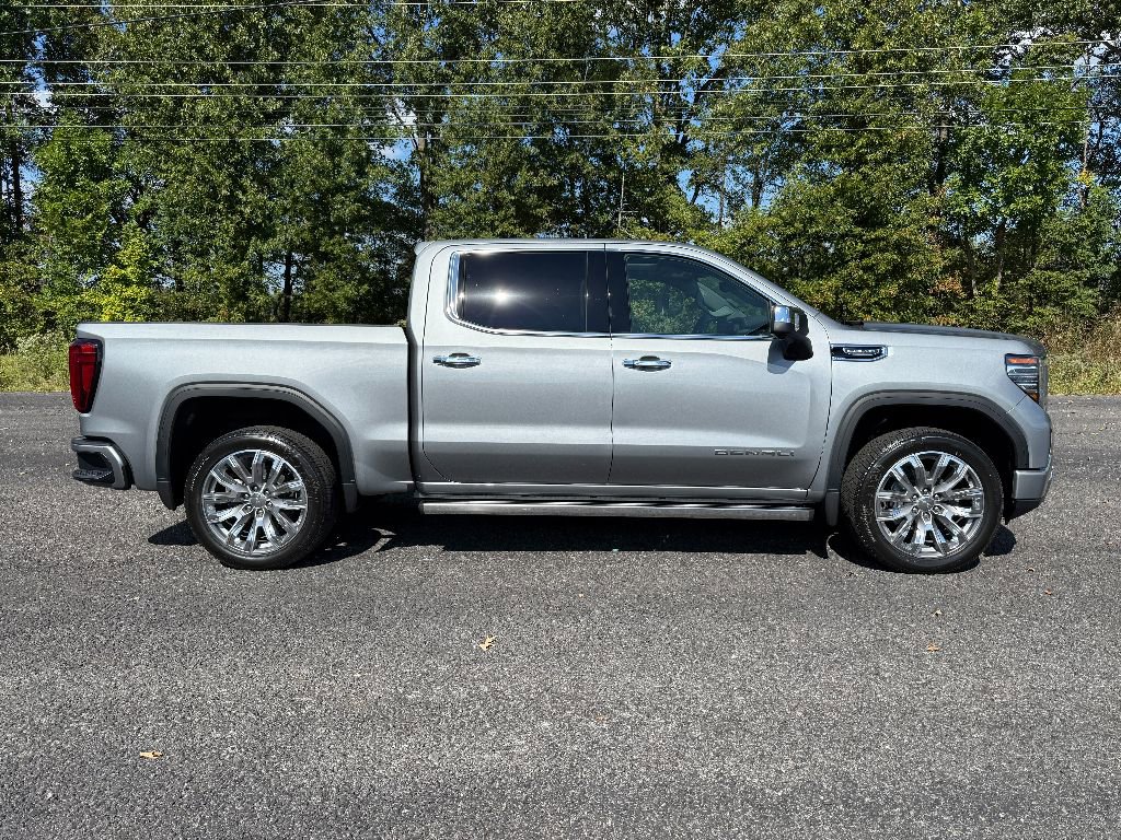 New 2026 GMC Sierra 1500 Denali w/ Denali Reserve Package image 12