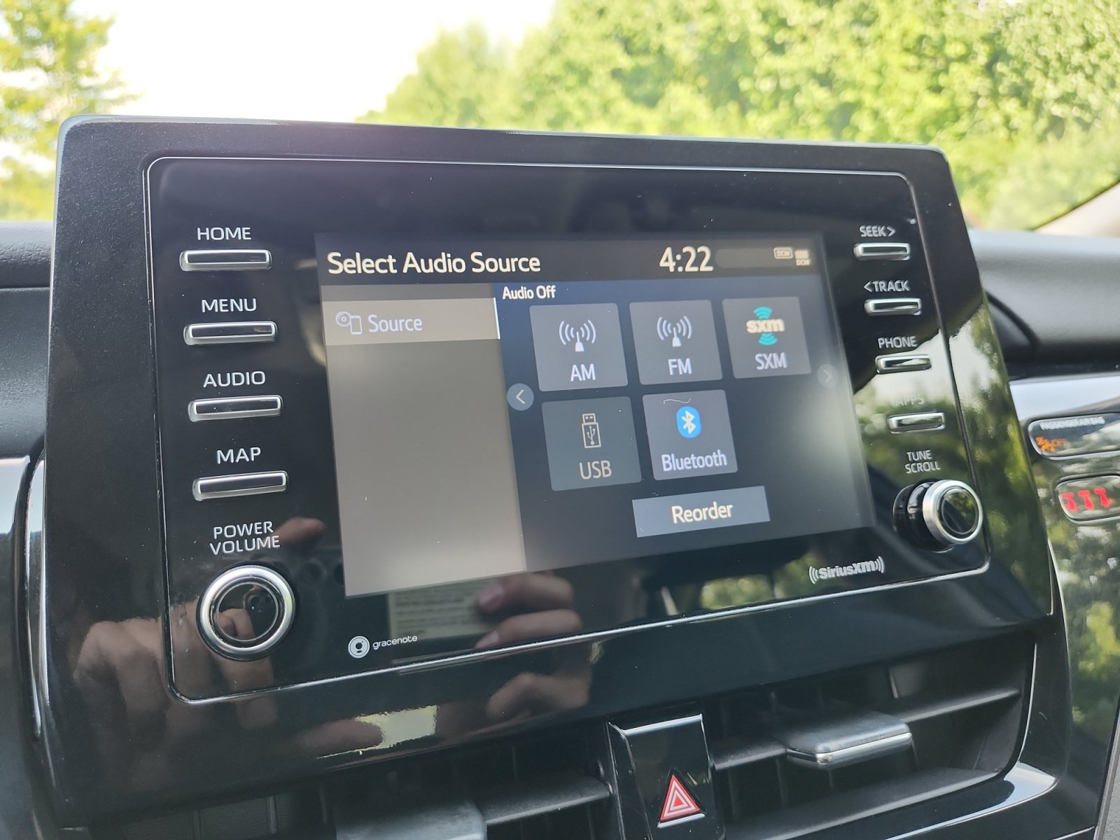 Used 2021 Toyota Camry SE FWD image 17
