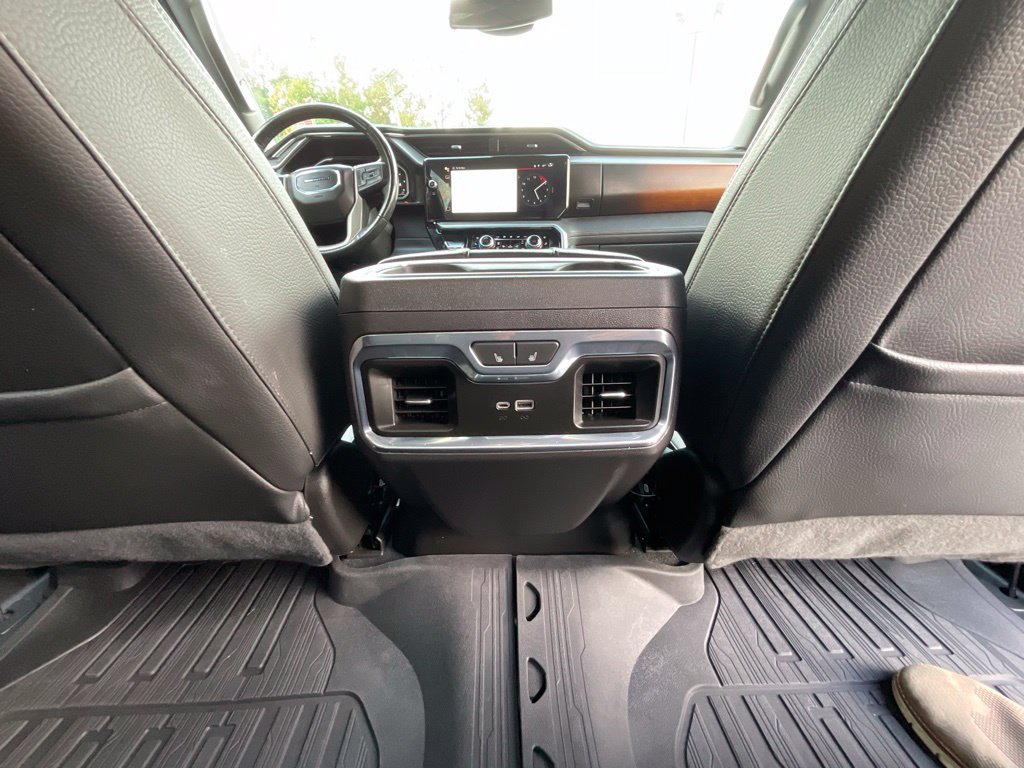 Used 2022 GMC Sierra 1500 Denali AWD/4WD image 25