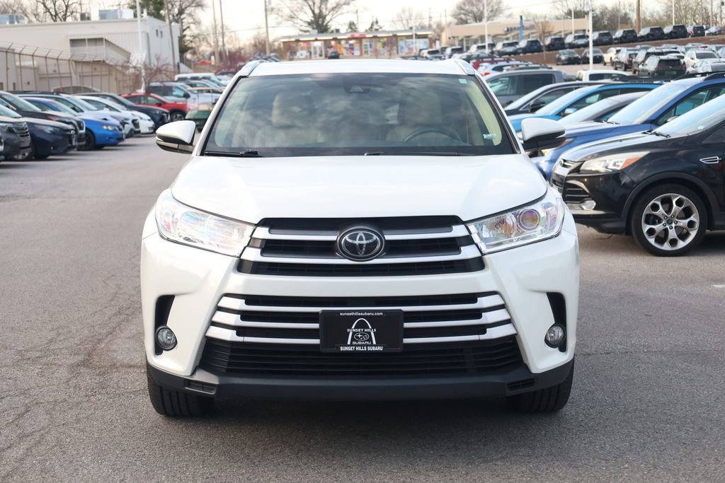 Used 2018 Toyota Highlander XLE image 4