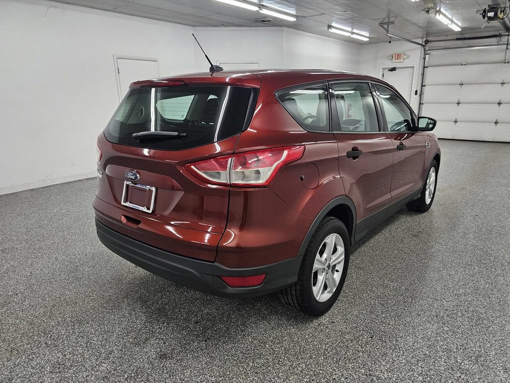 Used 2016 Ford Escape S FWD image 4