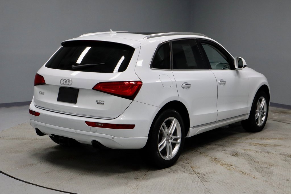Used 2017 Audi Q5 2.0T Premium image 13