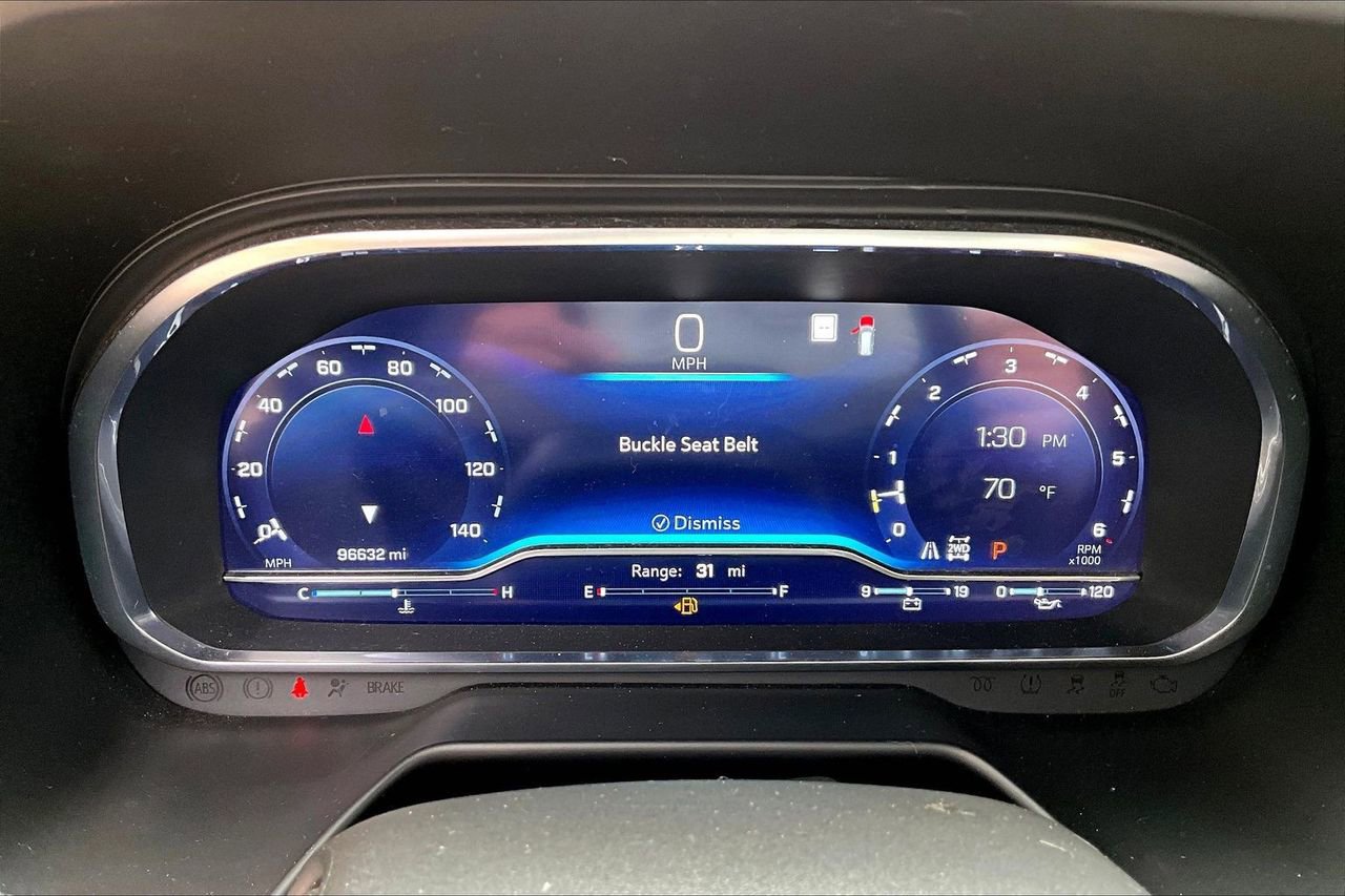 Used 2022 Chevrolet Tahoe Z71 w/ Luxury Package image 12