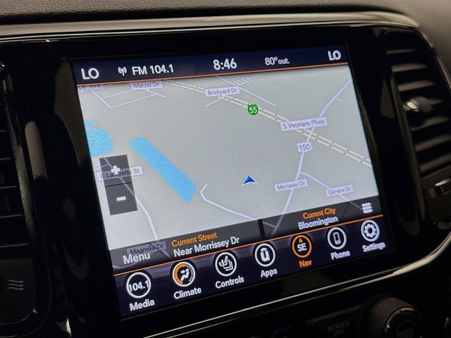 Used 2021 Jeep Grand Cherokee Laredo X AWD/4WD image 13