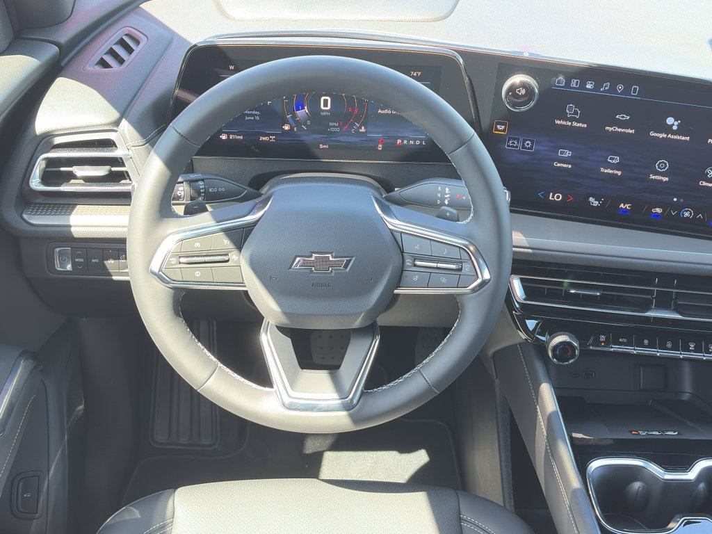 New 2026 Chevrolet Traverse LT w/ Midnight/Sport Edition AWD/4WD image 29