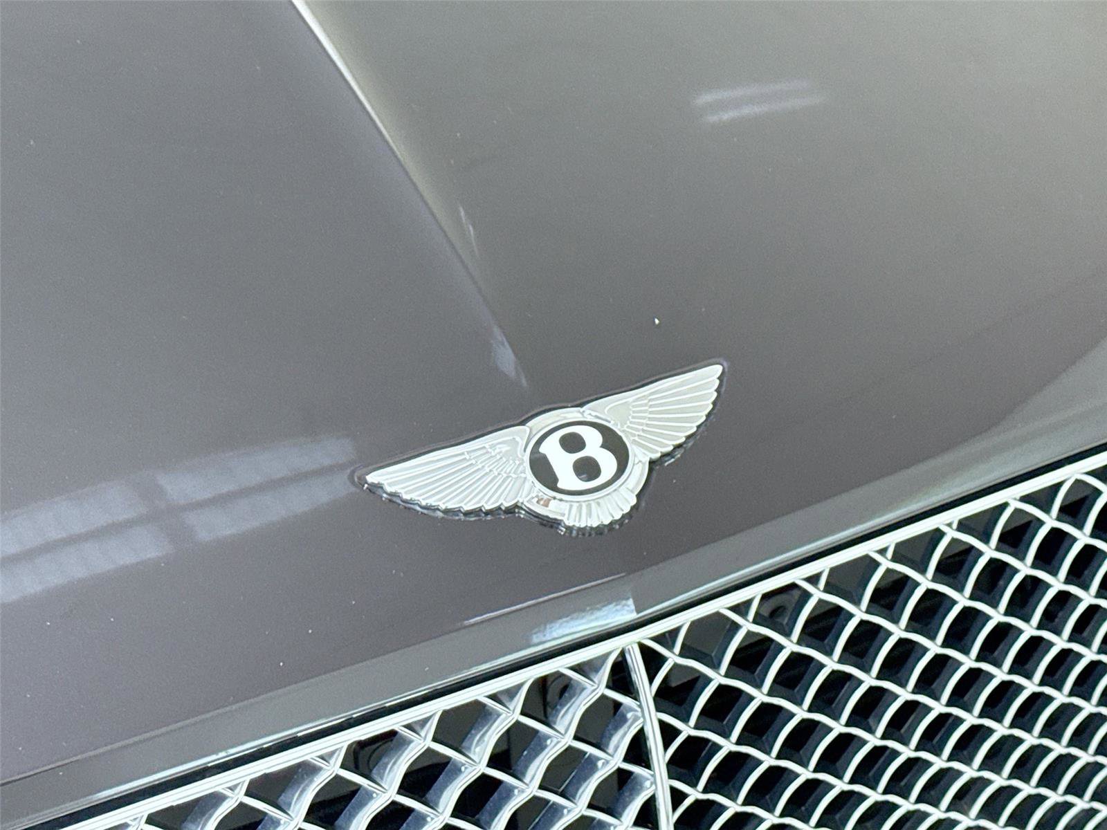 Used 2021 Bentley Continental GT image 32