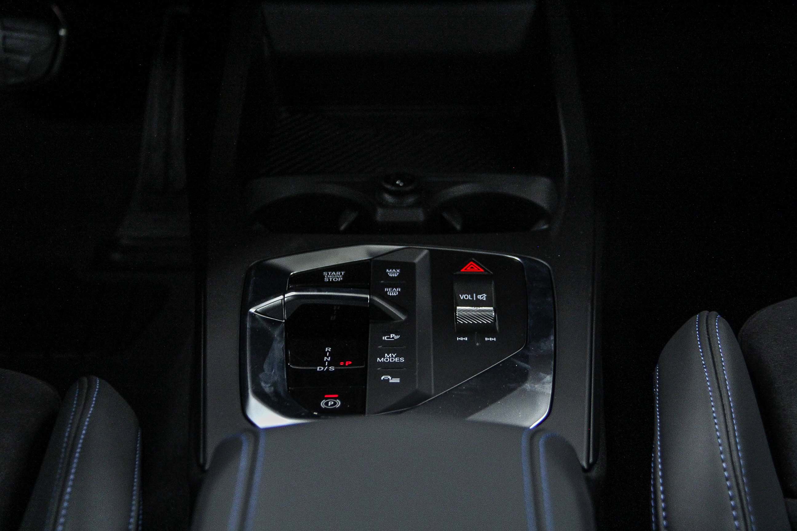 New 2026 BMW M235i xDrive w/ M Performance Package image 13