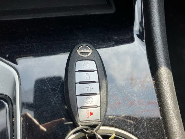 Used 2024 Nissan Altima 2.5 SV FWD image 19